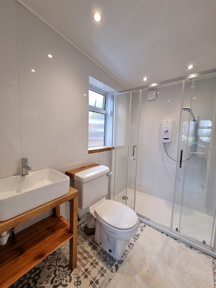 Bathroom for limited mobility – UK project